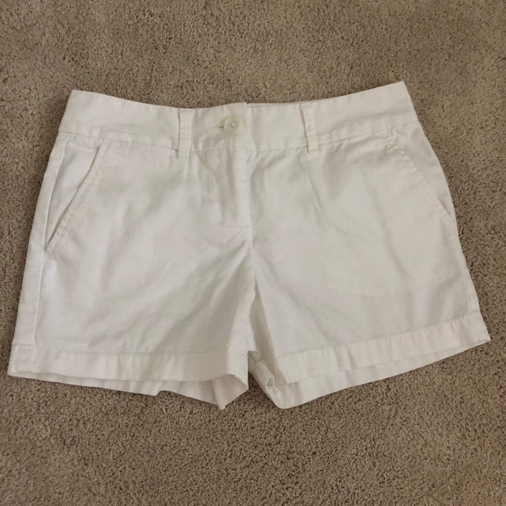 white ann taylor loft shorts